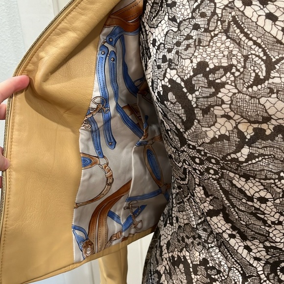 Escada Exquisite Leather Jacket Silk Lining - Picture 11 of 15